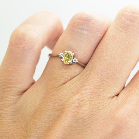 Three-Stone Diamond Engagement Ring Fancy Brownish Yellow Oval 0.78 TCW 14K Gold - Picture 7 of 7